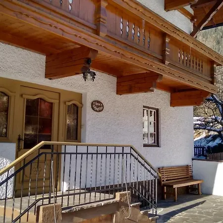 Bed & Breakfast Gaestehaus Schoepf Elsa