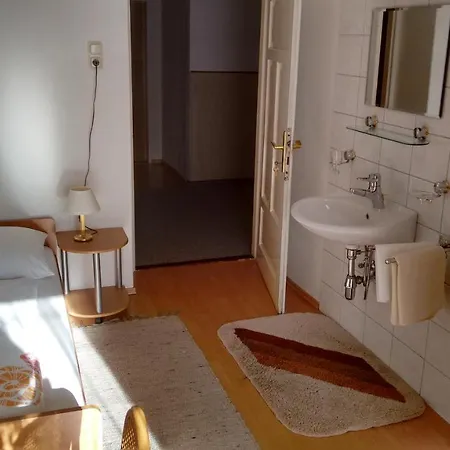 Gaestehaus Schoepf Elsa 3* לאנגנפלד