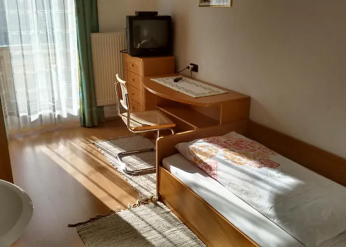 Bed and Breakfast Gaestehaus Schoepf Elsa Λάνγκενφελντ