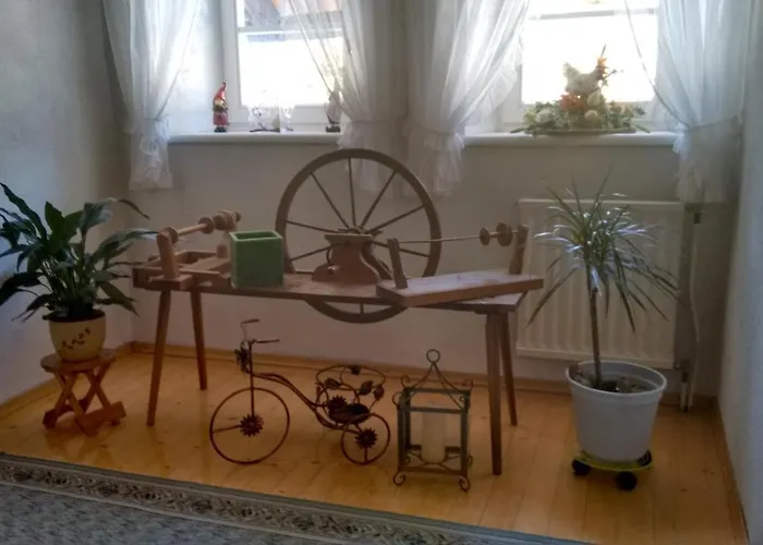 Gaestehaus Schoepf Elsa Bed and Breakfast 3*