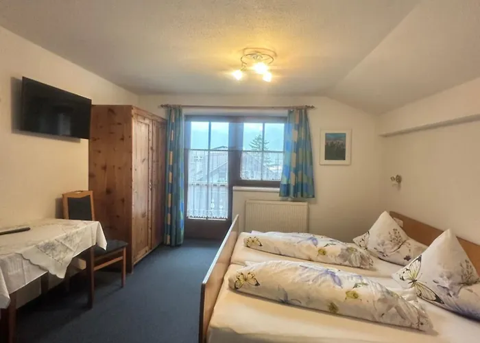 Bed and Breakfast Gaestehaus Schoepf Elsa Λάνγκενφελντ