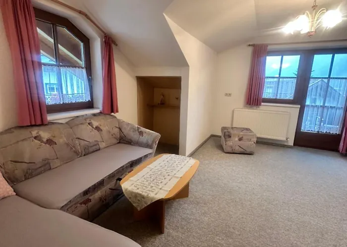 Gaestehaus Schoepf Elsa Отель типа 